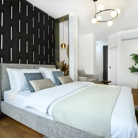 Ξενοδοχείο Urban Downtown Luxury And Βελιγράδι