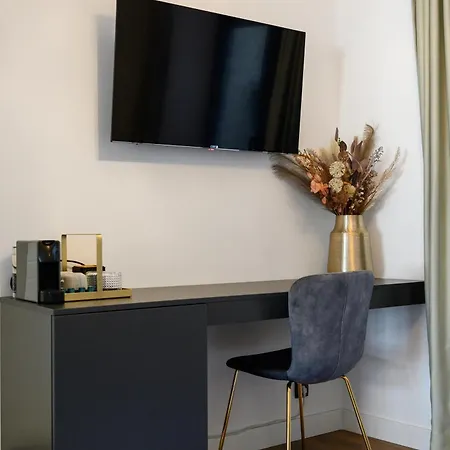 Hotel Urban Downtown Luxury And
