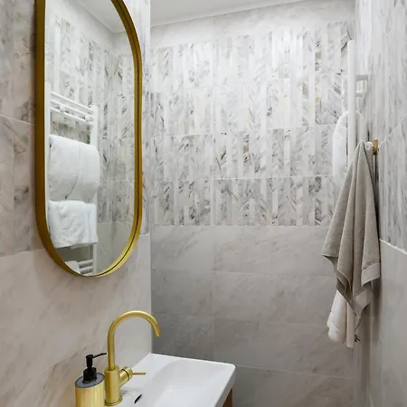 Urban Downtown Luxury Center Belgrade *