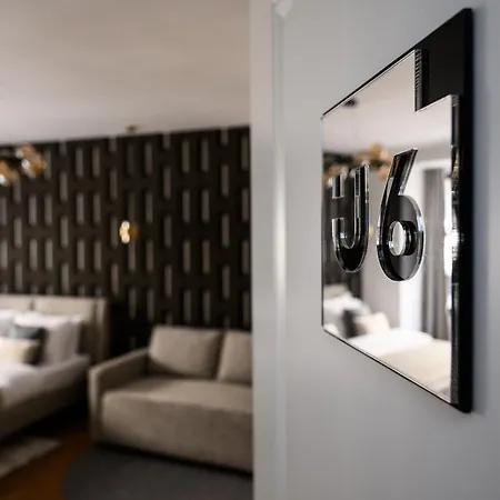 Urban Downtown Luxury And Hotel